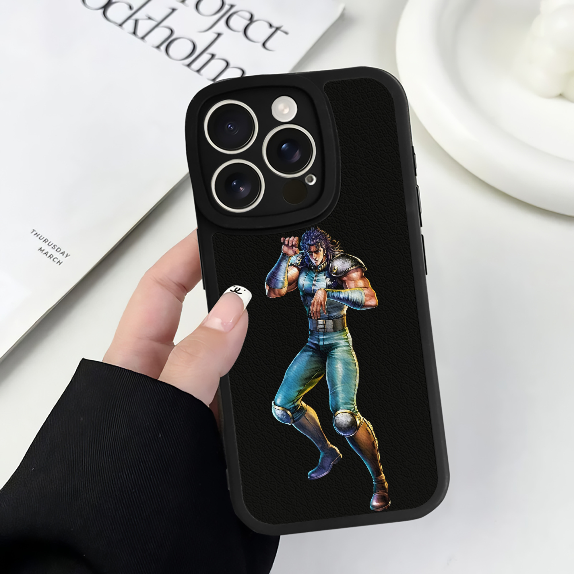 （画像用） 北斗の拳 Fist of the North Star 【iPhone 16シリーズ対応】シリコンスマホケース（レザー調） 材質：シリコン